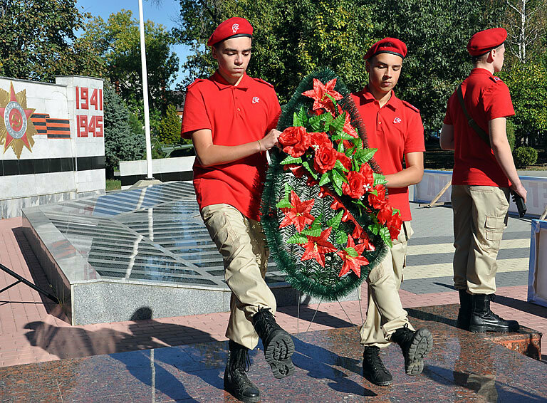 Память воинов-освободителей почтили в день освобождения Краснодарского края в парке Победы Белореченска
