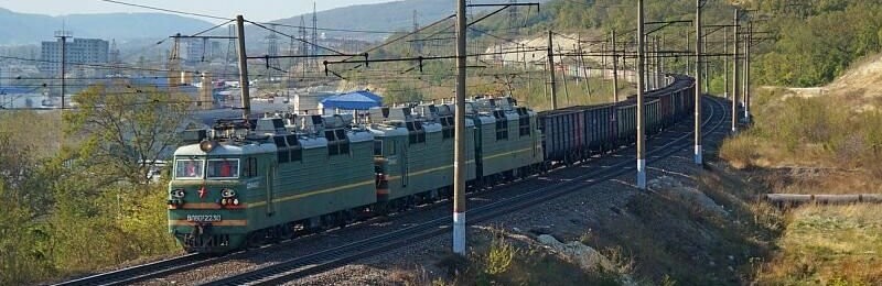 В Краснодарском крае грузовой поезд сбил насмерть женщину