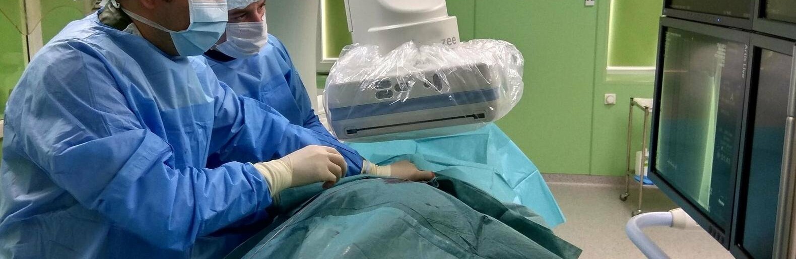 Кубанские хирурги спасли жизнь женщине с опасным заболеванием 