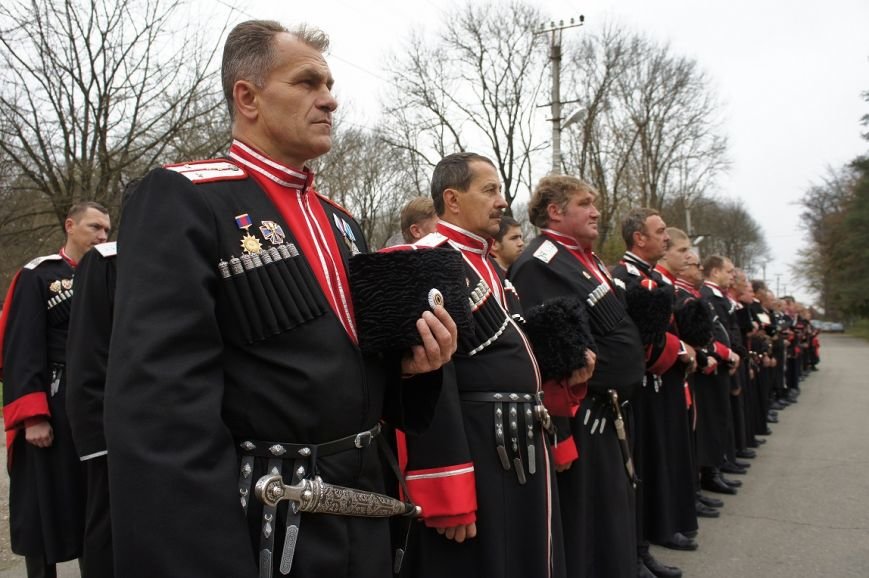 Белореченские казаки приняли участие в апшеронских поминовениях, фото-1
